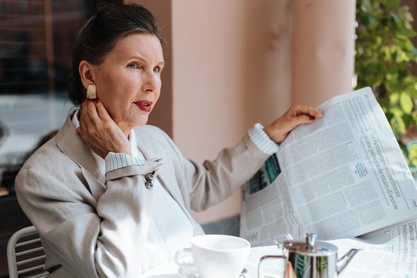 Quel style de sac à main est idéal pour une journée de travail suivi d'un événement semi-formel?